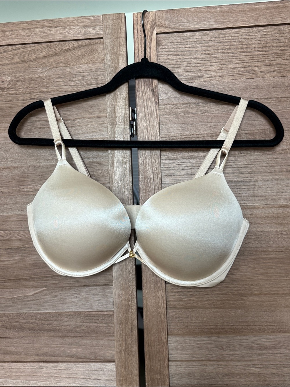 Victoria's Secret 36D Smooth Bombshell Add-2-Cup Sizes Push-up Bra Nude 😍